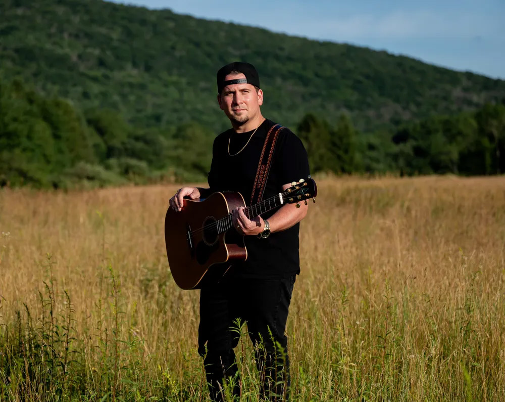 Live Music with Rocky Allen